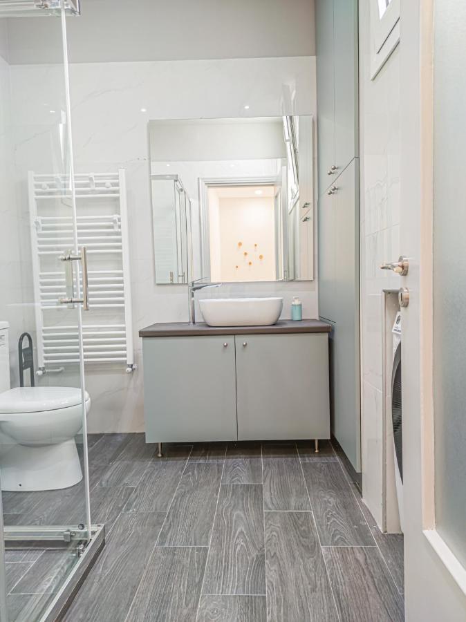 Fully Renovated Apartment In The City Centre With Roof Garden! 3 Minutes From The Bus Station And 6 Minutes From The Old Town Chania  Exterior foto